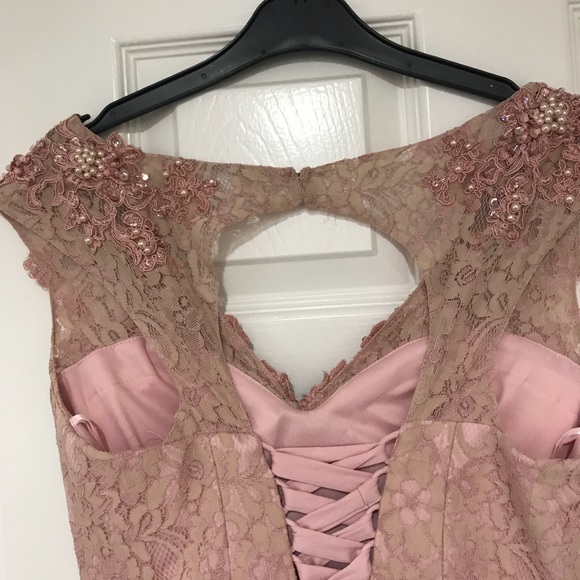 Dress - Picture 4 of 8